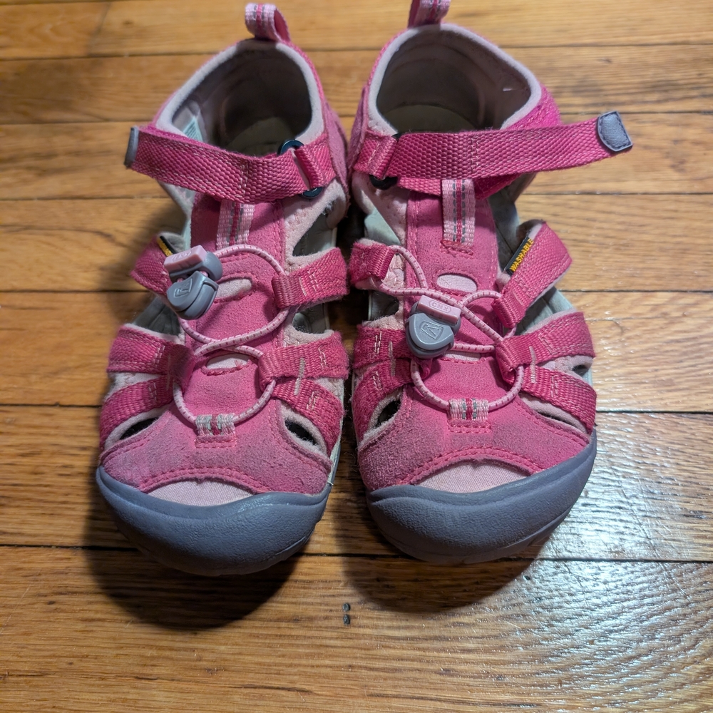 Pink Keen Hiking Sandals Seacamp 2 Water Shoes Sz 2